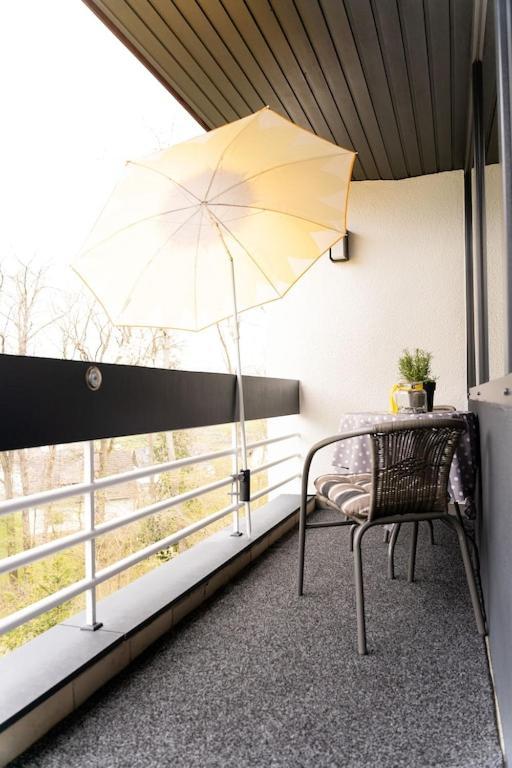 Ferienhaus Schoene Aussicht Ferienwohnung Gelb Hemfurth-Edersee Exteriér fotografie